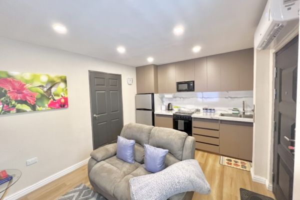 Tiffany’s Suites | Modern Caribbean Apartment