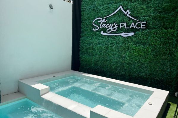 Stacys Place #1: 2 Bedroom Apartment