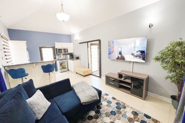 PineRidge Hideaway: 1 Bedroom  Apartment #2